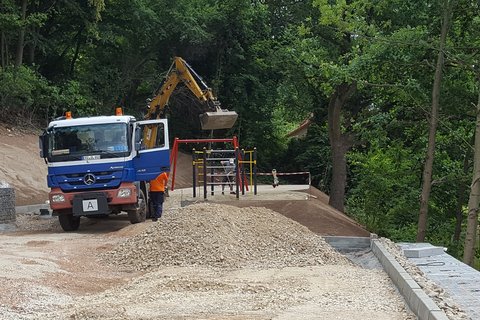 Bauarbeiten in Fritz-Heckert-Siedlung laufen auf Hochtouren